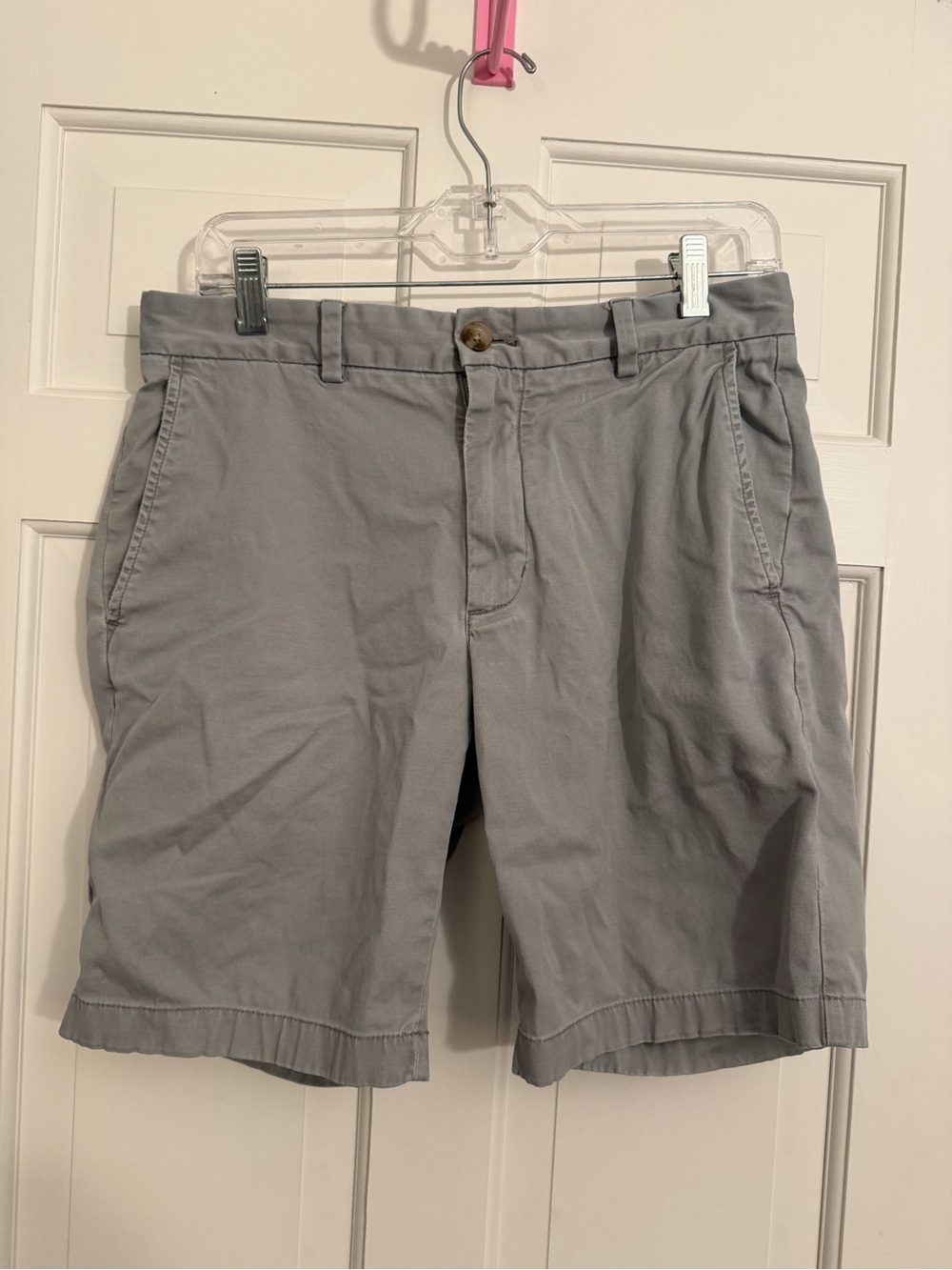 Vineyard Vines Breaker Short 8" Inseam Grey Size 30
